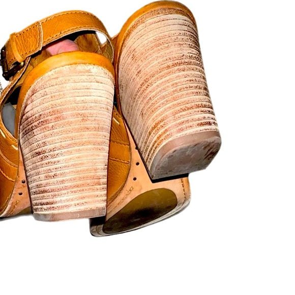 Frye DANI Pickstitch Shield Brow Leather Sandals Size 10 M - Picture 6 of 6